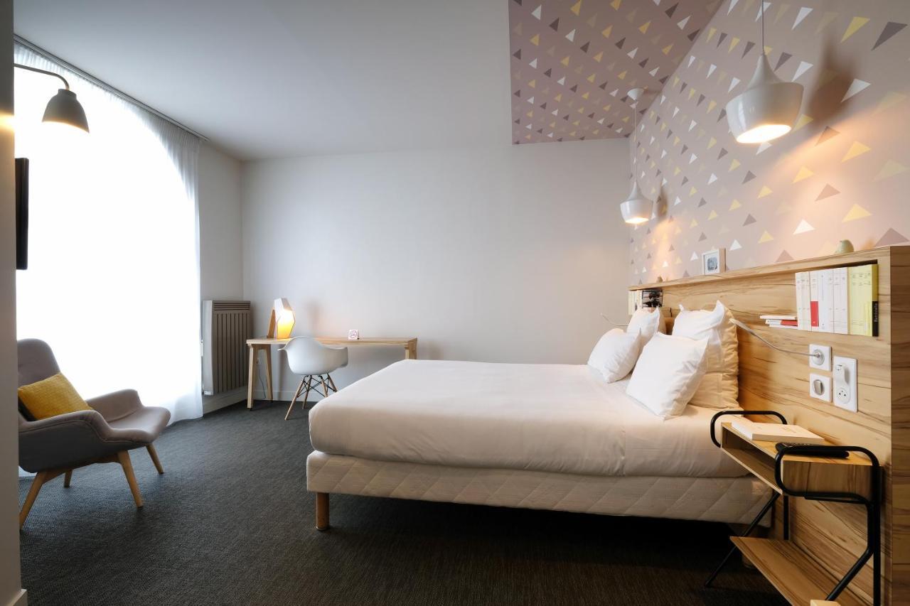 Hotel Et Apparts Marin ラヴァル エクステリア 写真