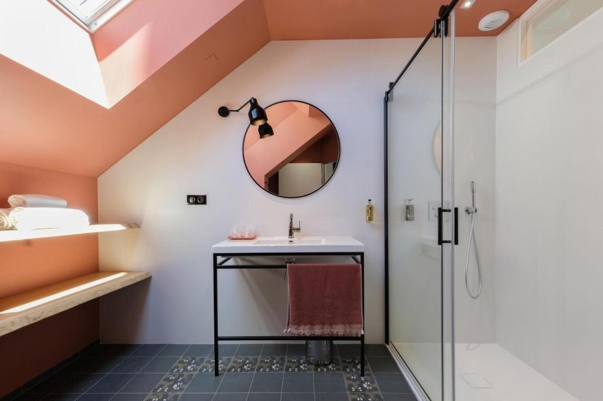 Hotel Et Apparts Marin ラヴァル エクステリア 写真