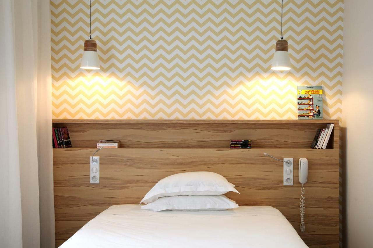 Hotel Et Apparts Marin ラヴァル エクステリア 写真
