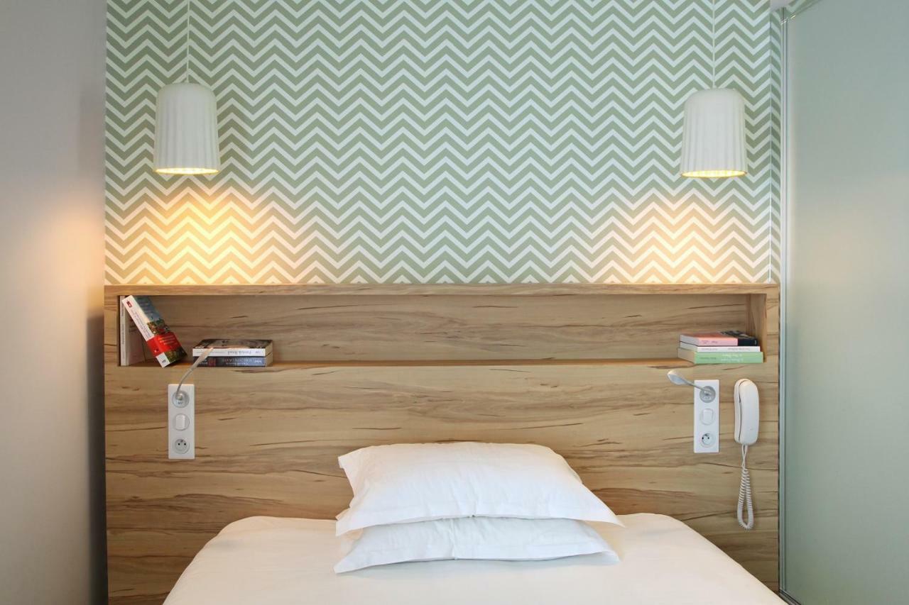 Hotel Et Apparts Marin ラヴァル エクステリア 写真